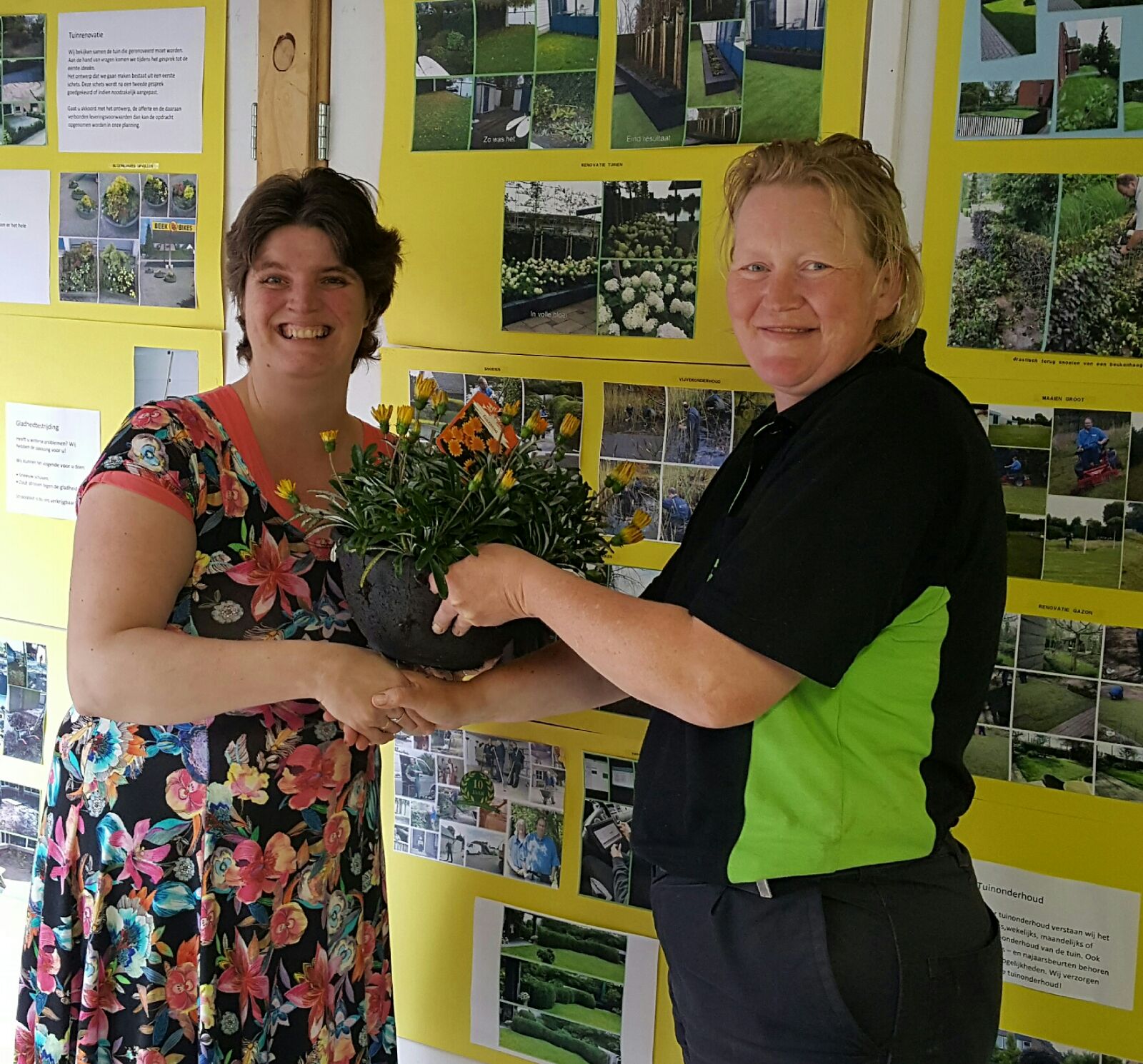 Klazina Mouissie-van Meerveld.heeft haar prijs vandaag in ontvangst genomen!!