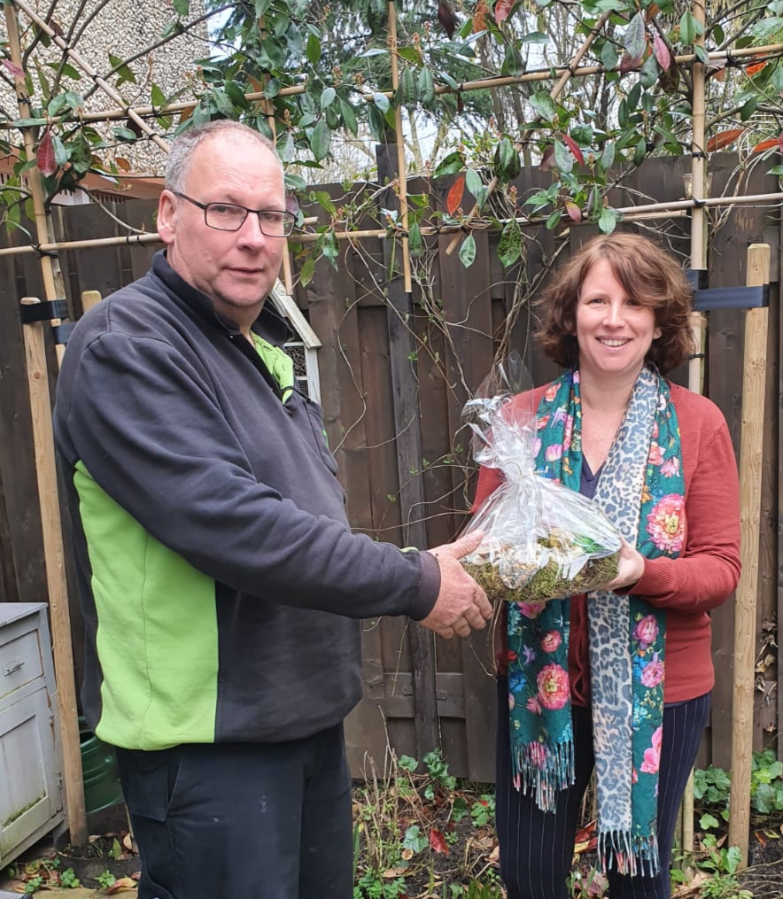 Prijs uitreiking aan Wendy de Ridder 